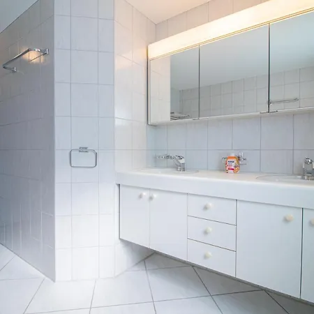Camana Eg Apartment Arosa
